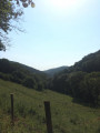 La vallée de l'Yzeron au départ de Saint-Laurent-de-Vaux La vallée de l'Yzeron au départ de Saint-Laurent-de-Vaux