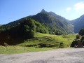 Le Lac Vert, le Cirque de la Glère et l'Hospice de France Le Lac Vert, le Cirque de la Glère et l'Hospice de France