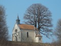 Le Belvédère du Gratteris et la Chapelle Saint-Maximin Le Belvédère du Gratteris et la Chapelle Saint-Maximin