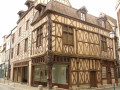 Des Promenades à la rencontre de l'Île d'Yonne Des Promenades à la rencontre de l'Île d'Yonne
