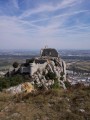 Le Château de Crussol et ses crêtes Le Château de Crussol et ses crêtes