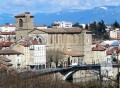 Les berges de l'Isère et la vieille ville de Romans-sur-Isère Les berges de l'Isère et la vieille ville de Romans-sur-Isère