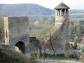 Flânerie dans la cité médiévale de Crémieu Flânerie dans la cité médiévale de Crémieu