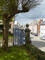 Vue à partir de l'église Saint Sébastien sur la Maison Communale Vue à partir de l'église Saint Sébastien sur la Maison Communale