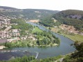 Baume-les-Dames. Doubs, Canal et Croix de Châtard Baume-les-Dames. Doubs, Canal et Croix de Châtard