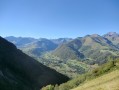 Cabane de Banios et Ordincède depuis le pont de la Moulette Cabane de Banios et Ordincède depuis le pont de la Moulette